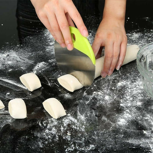 2 n 1 Stainless Steel Dough Cutter and Scaper