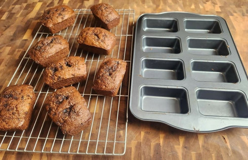 8 Cavity Non-Stick Mini Loaf Pan / Baking Pan / Muffin Pan