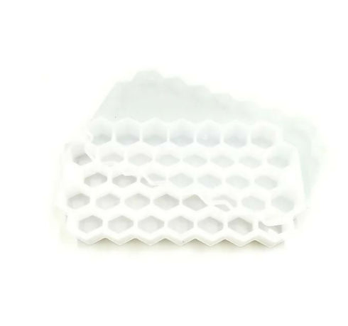 Ice Cube Shaped Ice Tray With Lid - White