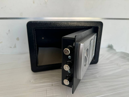 Hd64823345ec743ac879a56b0386152d0G