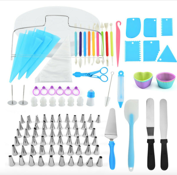 110 - Piece Creative Cake Decorating Set