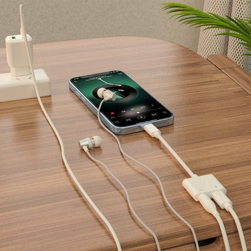 Audio converter for Lightning to Lightning + 3.5mm - WooTech Online Shopping In SA
